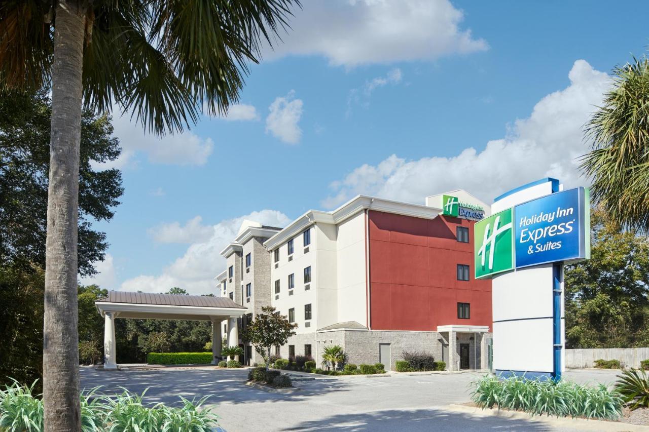 Express & Pensacola-west Navy Base By Ihg Hotel Beach Haven
