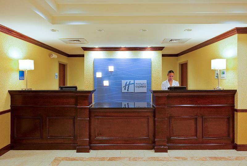 Express & Pensacola-west Navy Base By Ihg Hotel Beach Haven